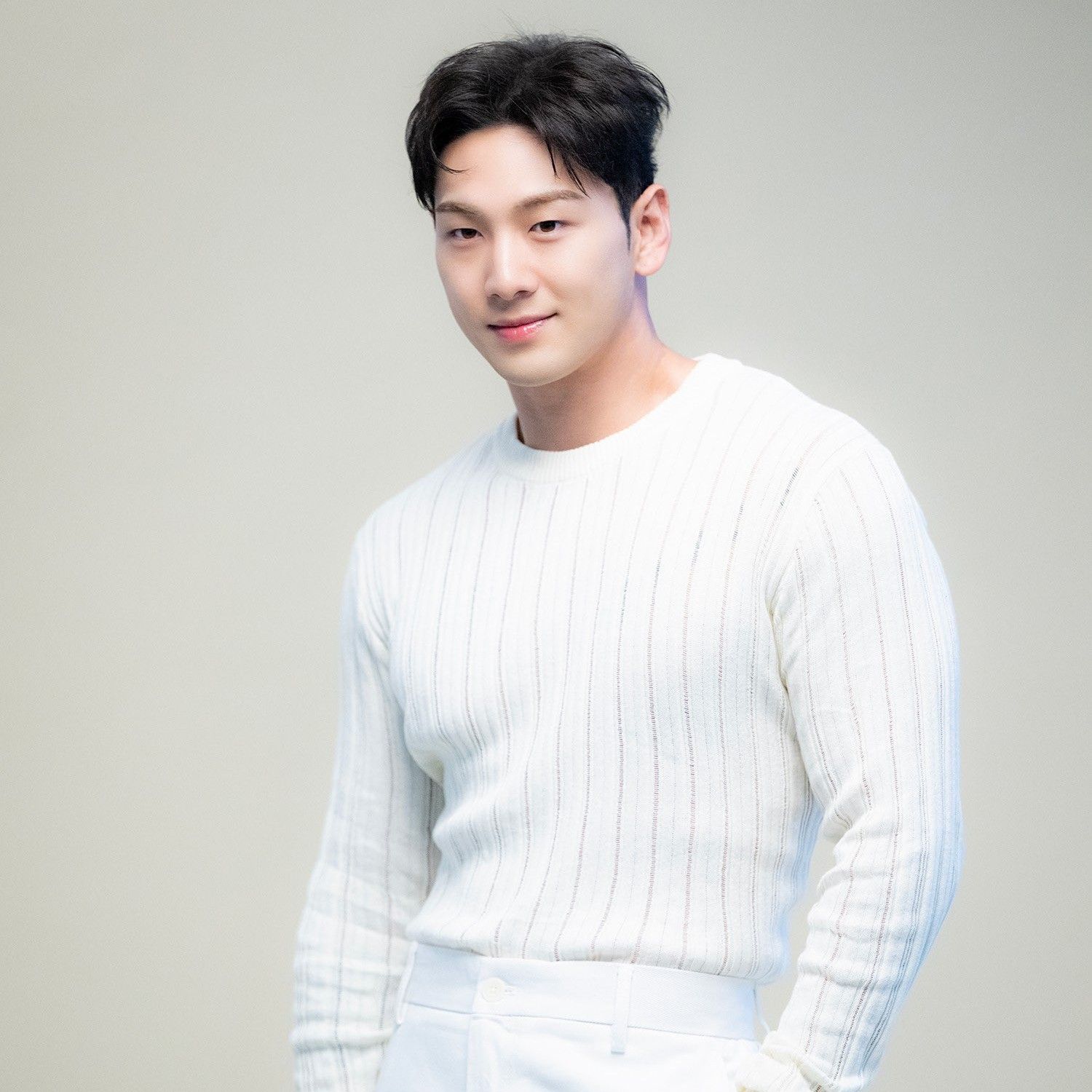 Latest photo of Baekho