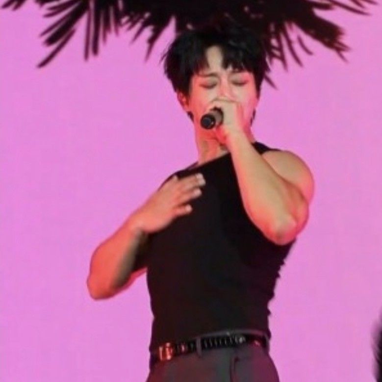 ファン・チヨルの最新写真