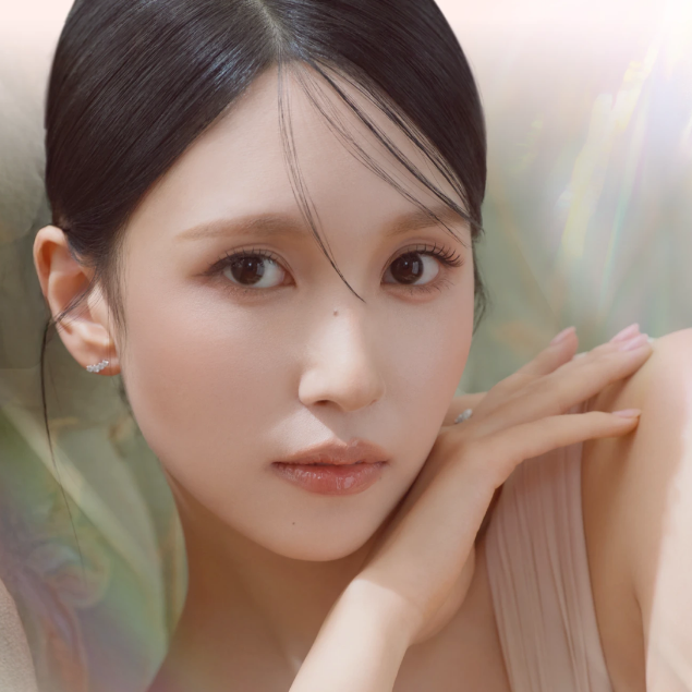 Recent activity shot of Mina (TWICE)