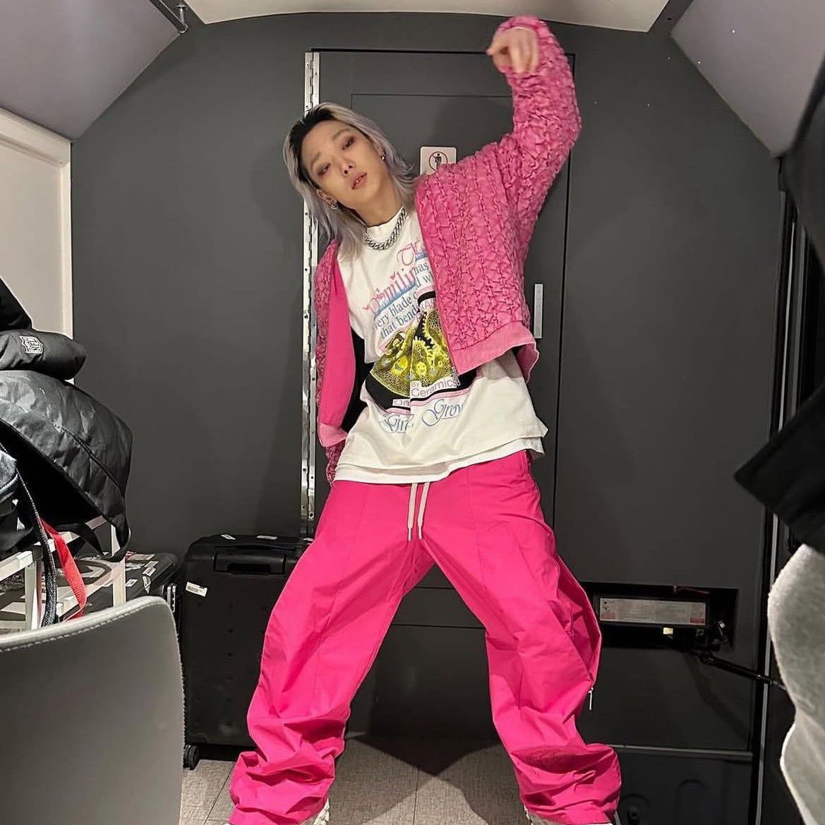 BOBBY (iKON)的幕后花絮