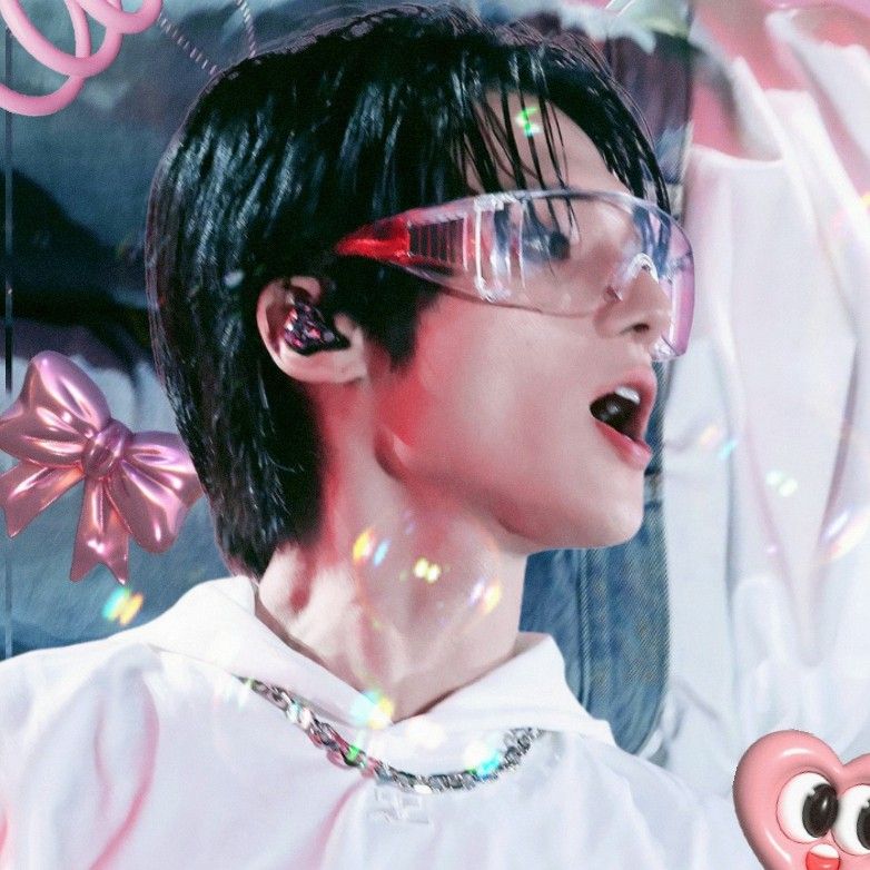 Behind-the-scenes cut of Wooyoung (ATEEZ)