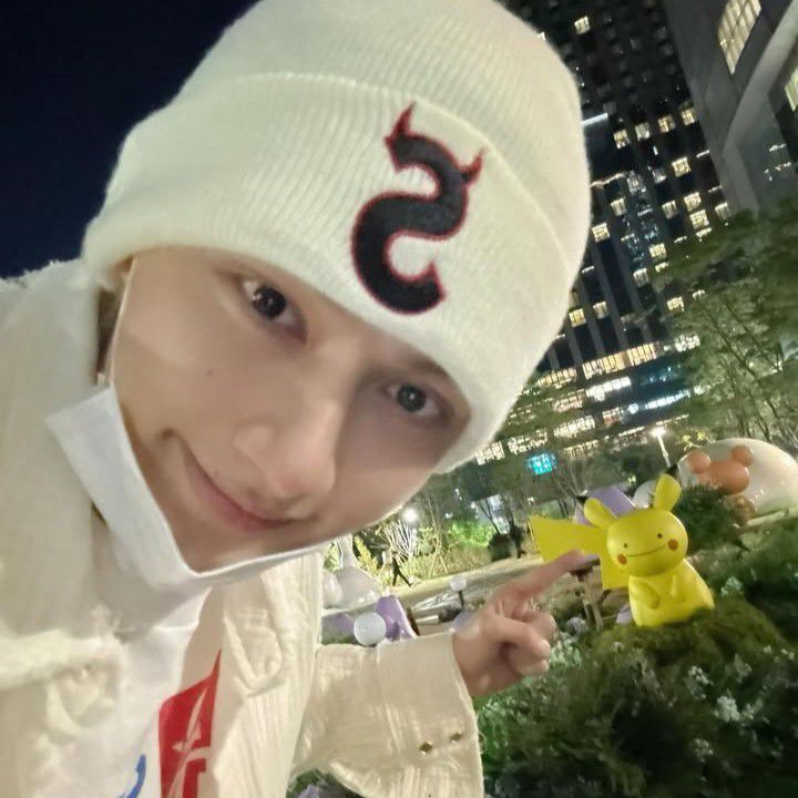 Latest photo of Jun (SEVENTEEN)