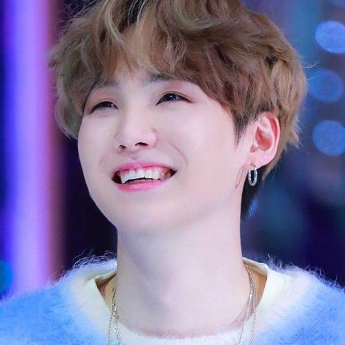 SUGA (BTS)の舞台裏ショット