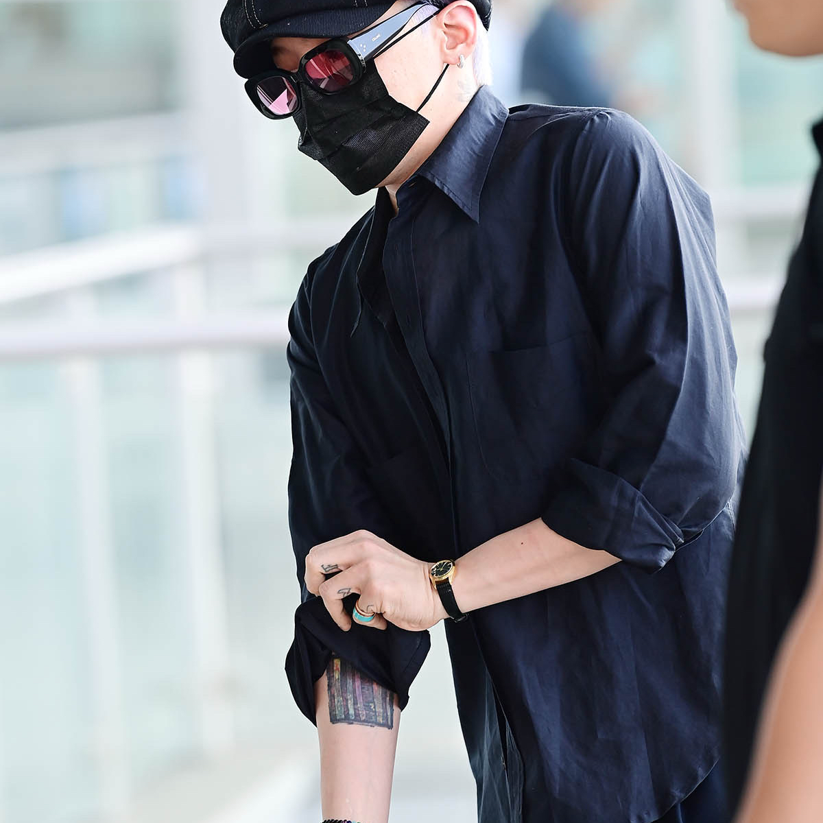 Recent activity shot of G-DRAGON (BIGBANG)