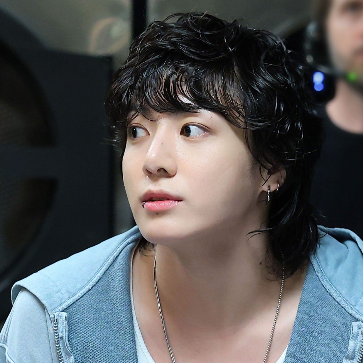 Foto aktivitas terbaru Jungkook (BTS)