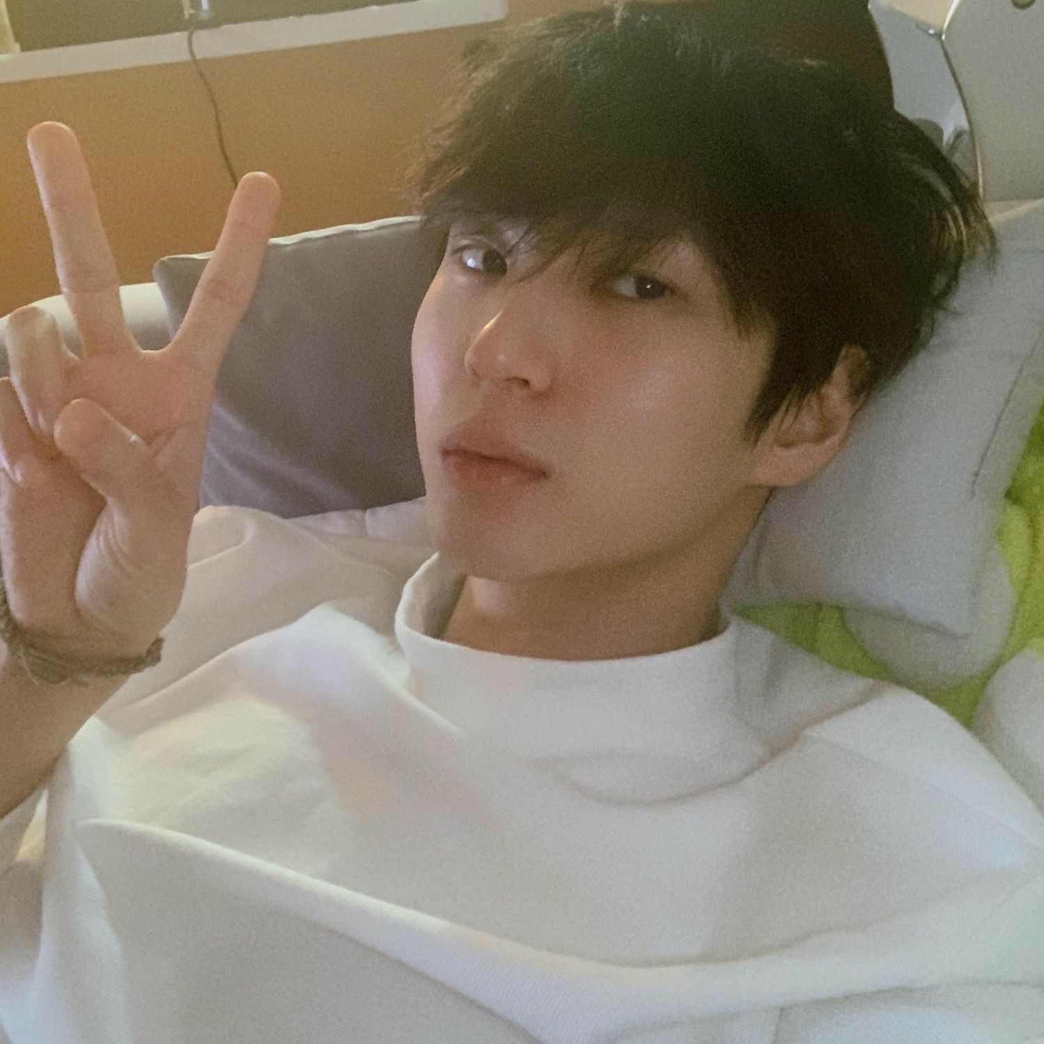 Behind-the-scenes cut of LEO (VIXX)