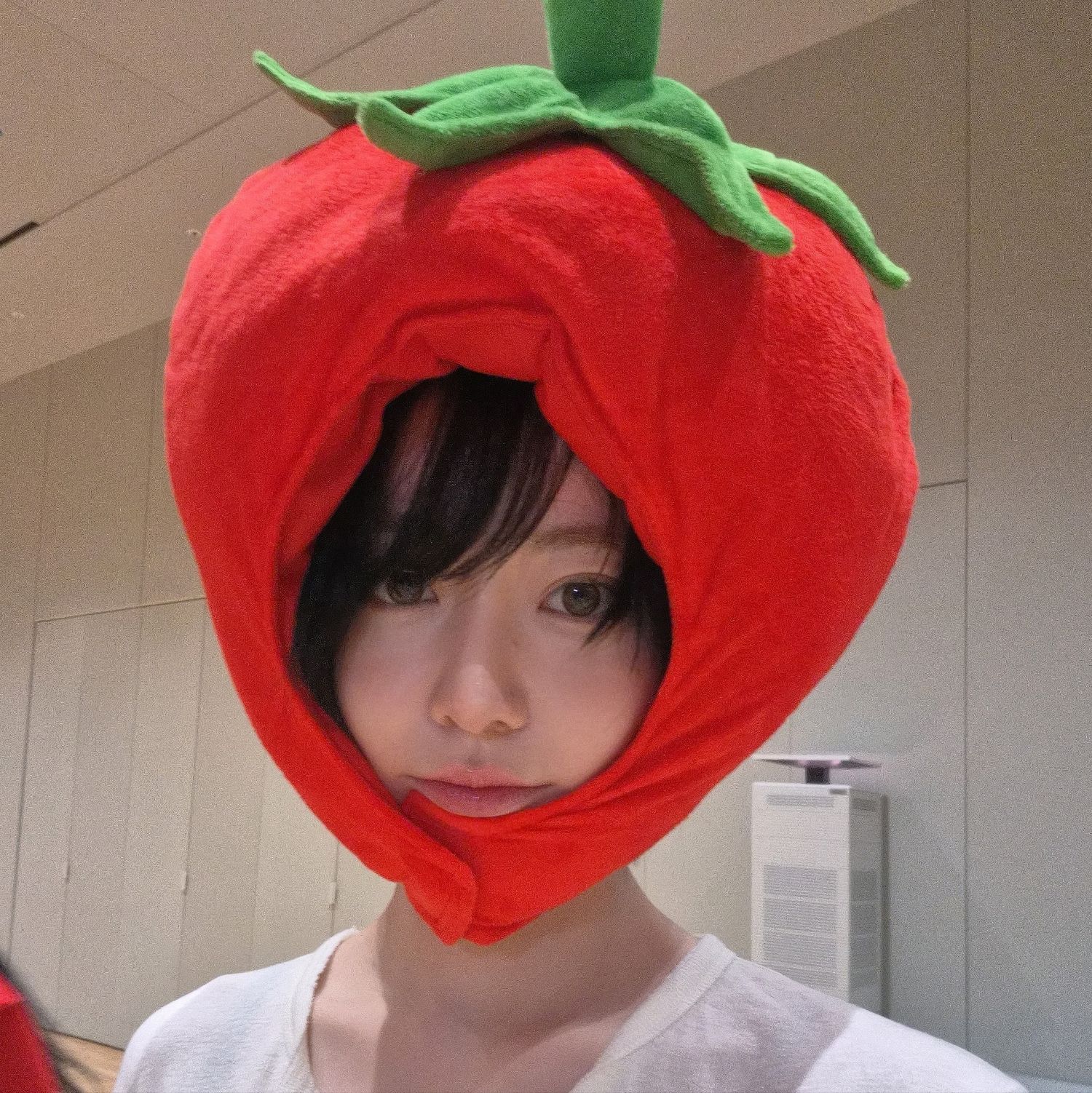 Recent activity shot of Sakura (LE SSERAFIM)