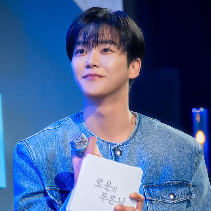 Behind-the-scenes cut of Rowoon
