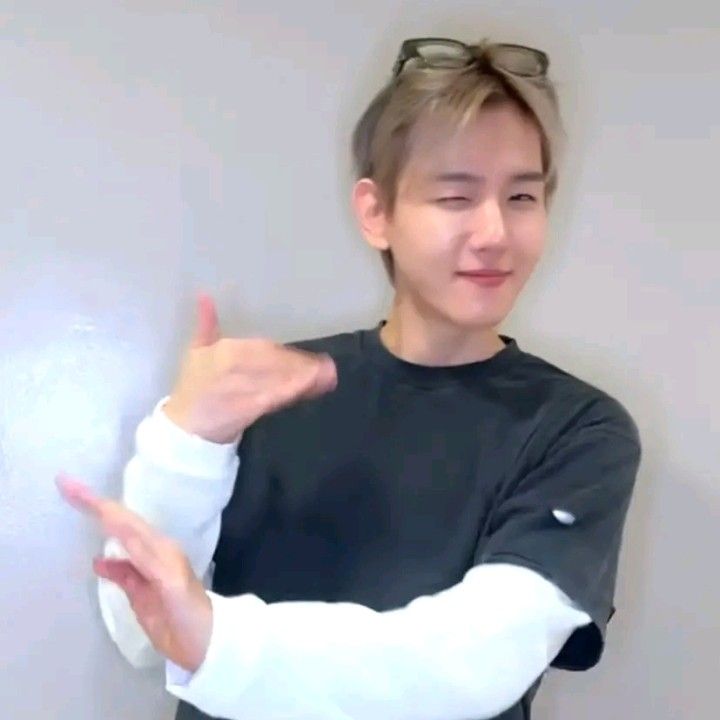 EXO의 최신 사진