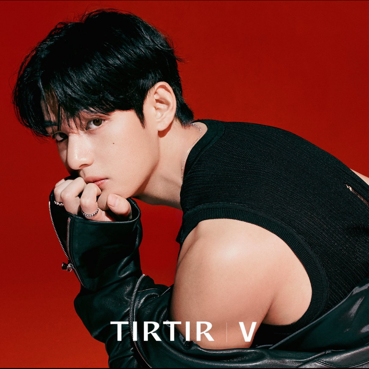 Foto aktivitas terbaru V (BTS)