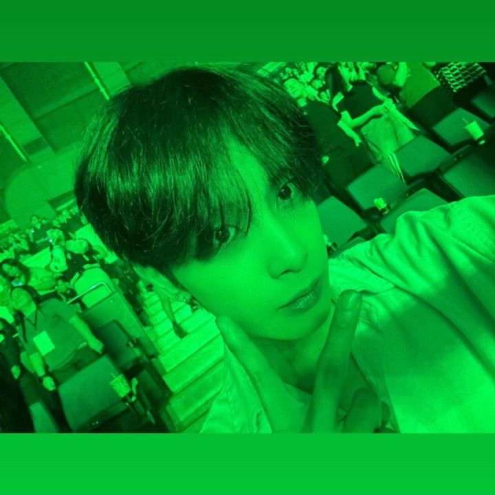 Foto terbaru Kyler (HORI7ON)