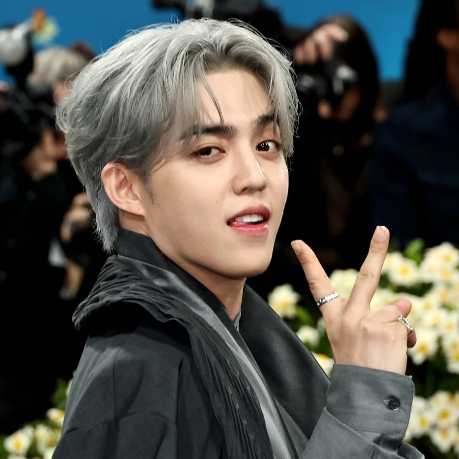 S.Coups (SEVENTEEN)的最新活动照片
