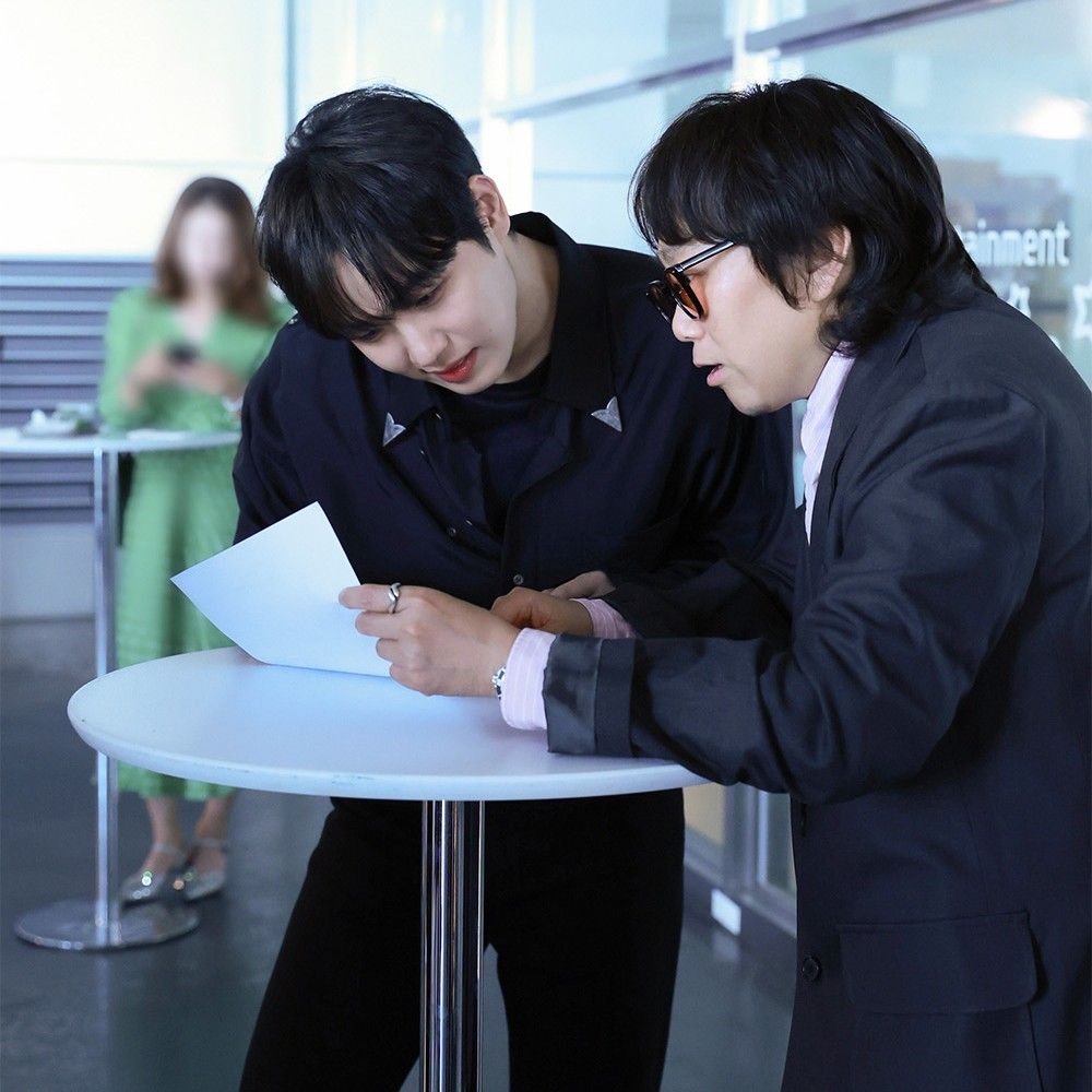 A moment captured by Lim Hyunsik (BTOB)'s fan