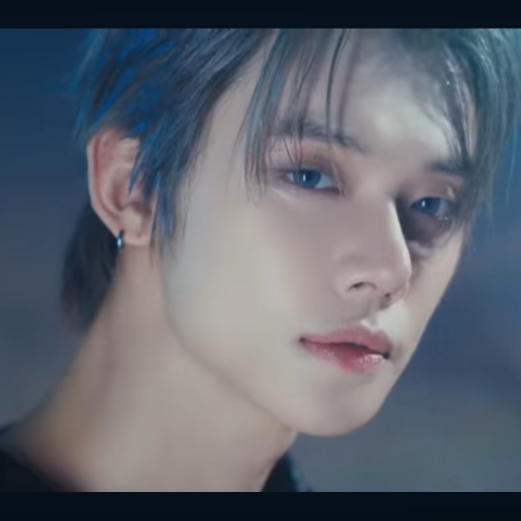 Latest photo of Yeonjun (TOMORROW X TOGETHER)
