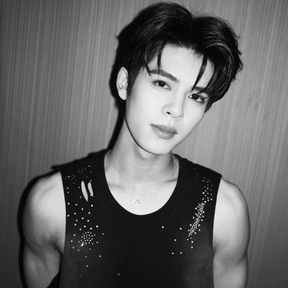 Behind-the-scenes cut of DORN (NexT1DE)