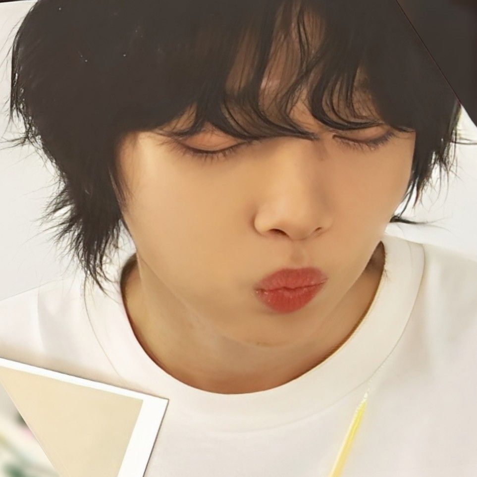 Latest photo of Jeong Sewoon