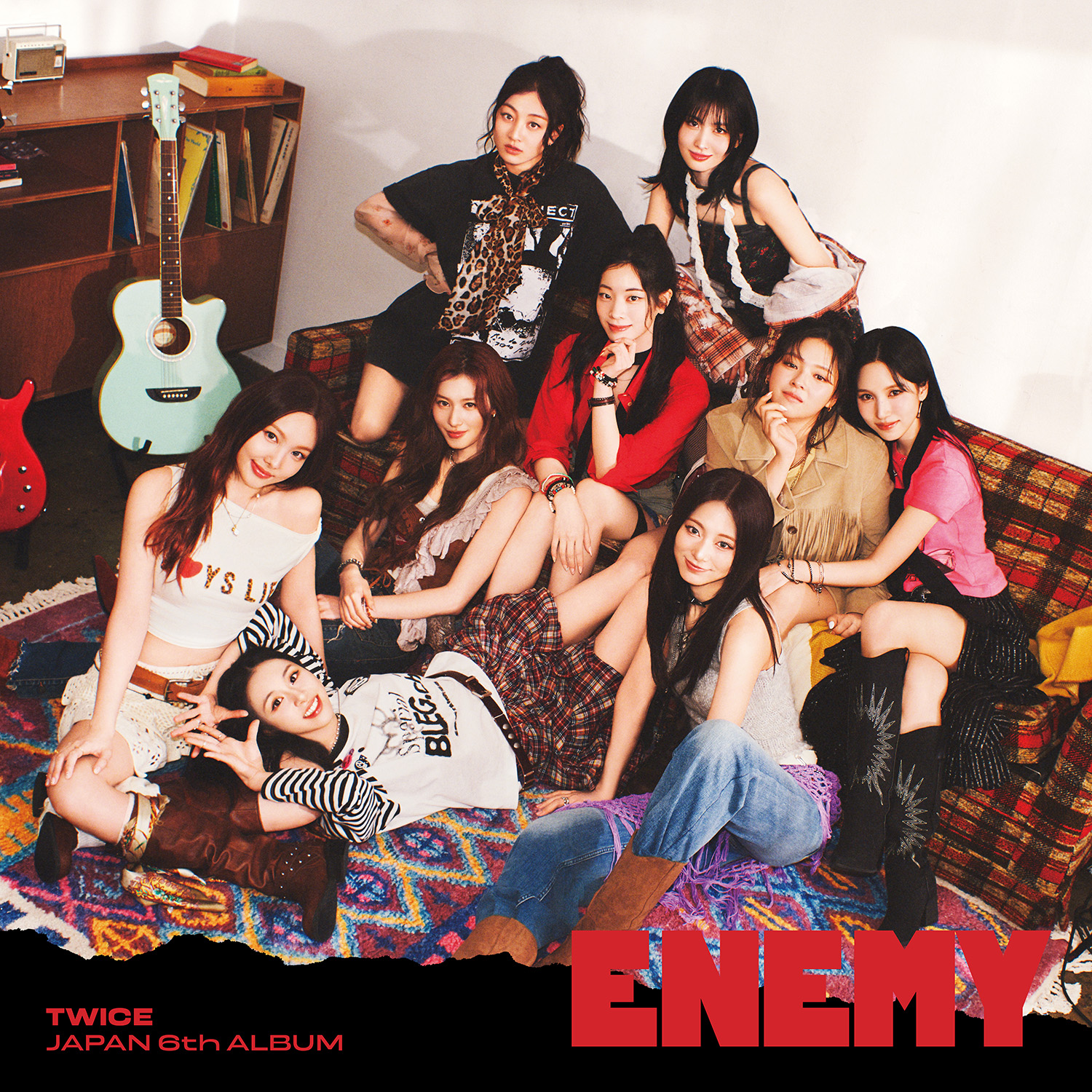 Behind-the-scenes cut of TWICE