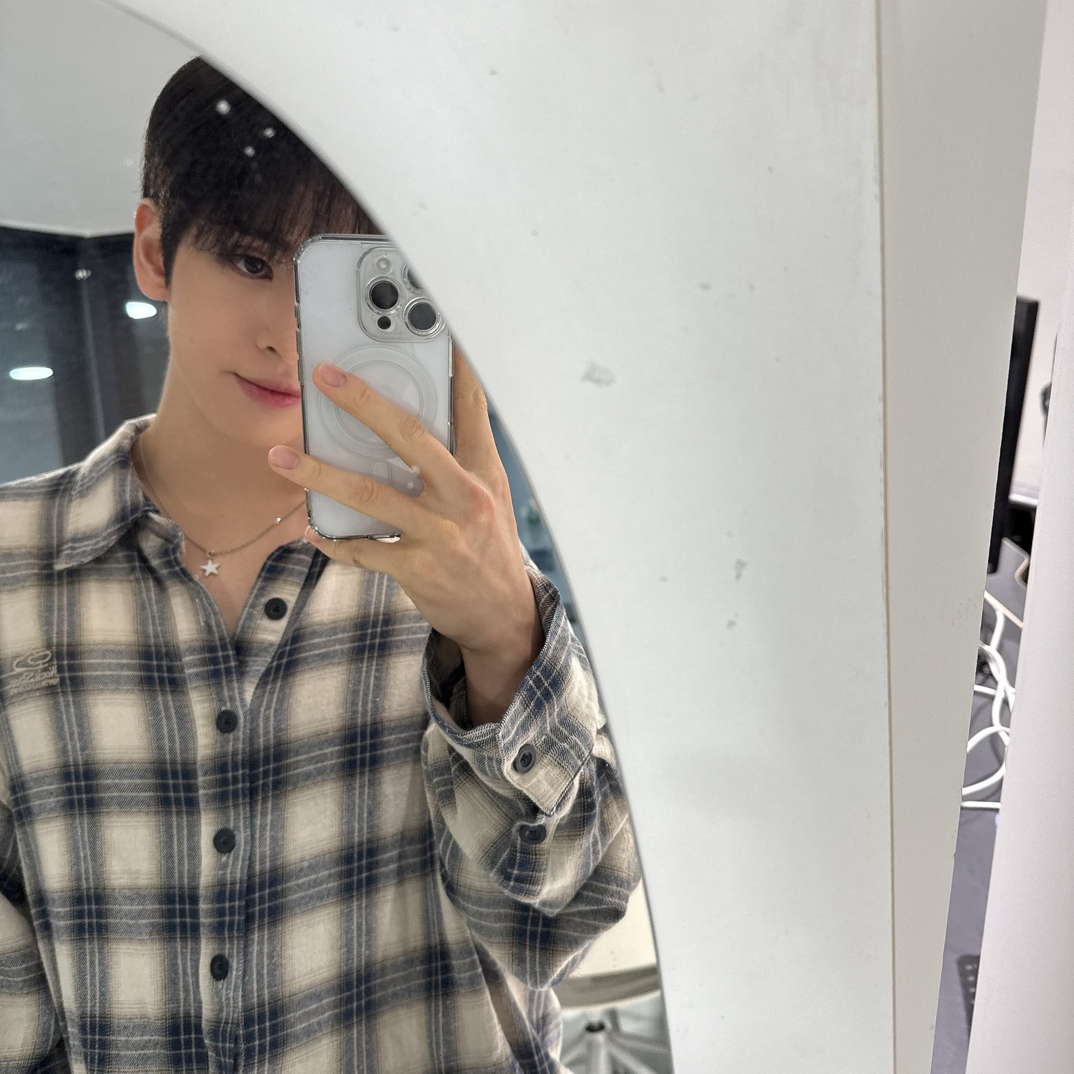 Latest photo of Allen (CRAVITY)