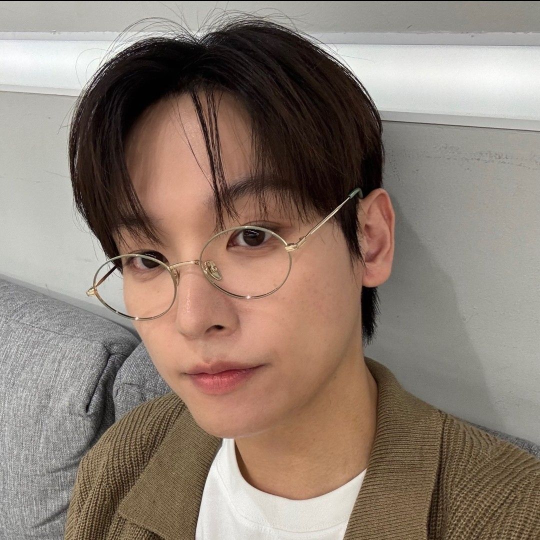 Recent activity shot of Inseong (SF9)