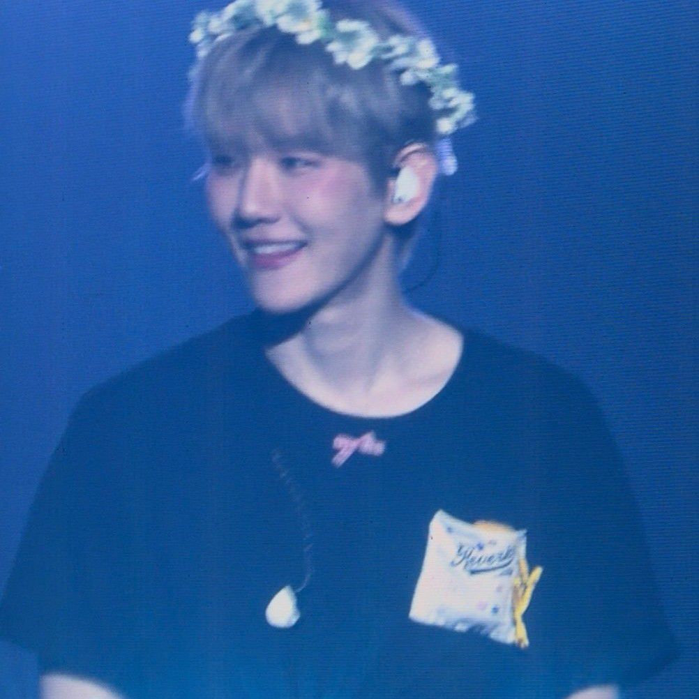 ベクヒョン (EXO)の最新写真