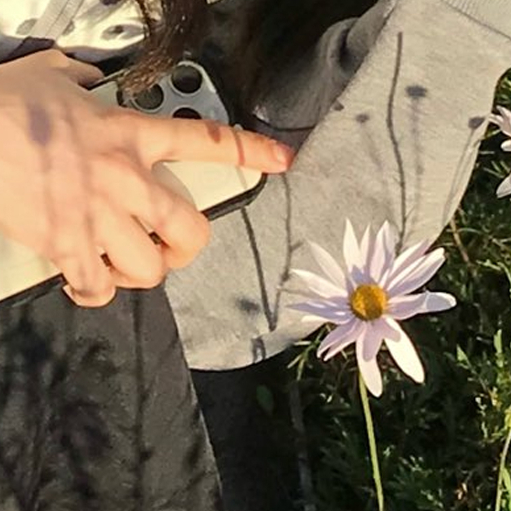 A moment captured by Go Won (Loossemble)'s fan