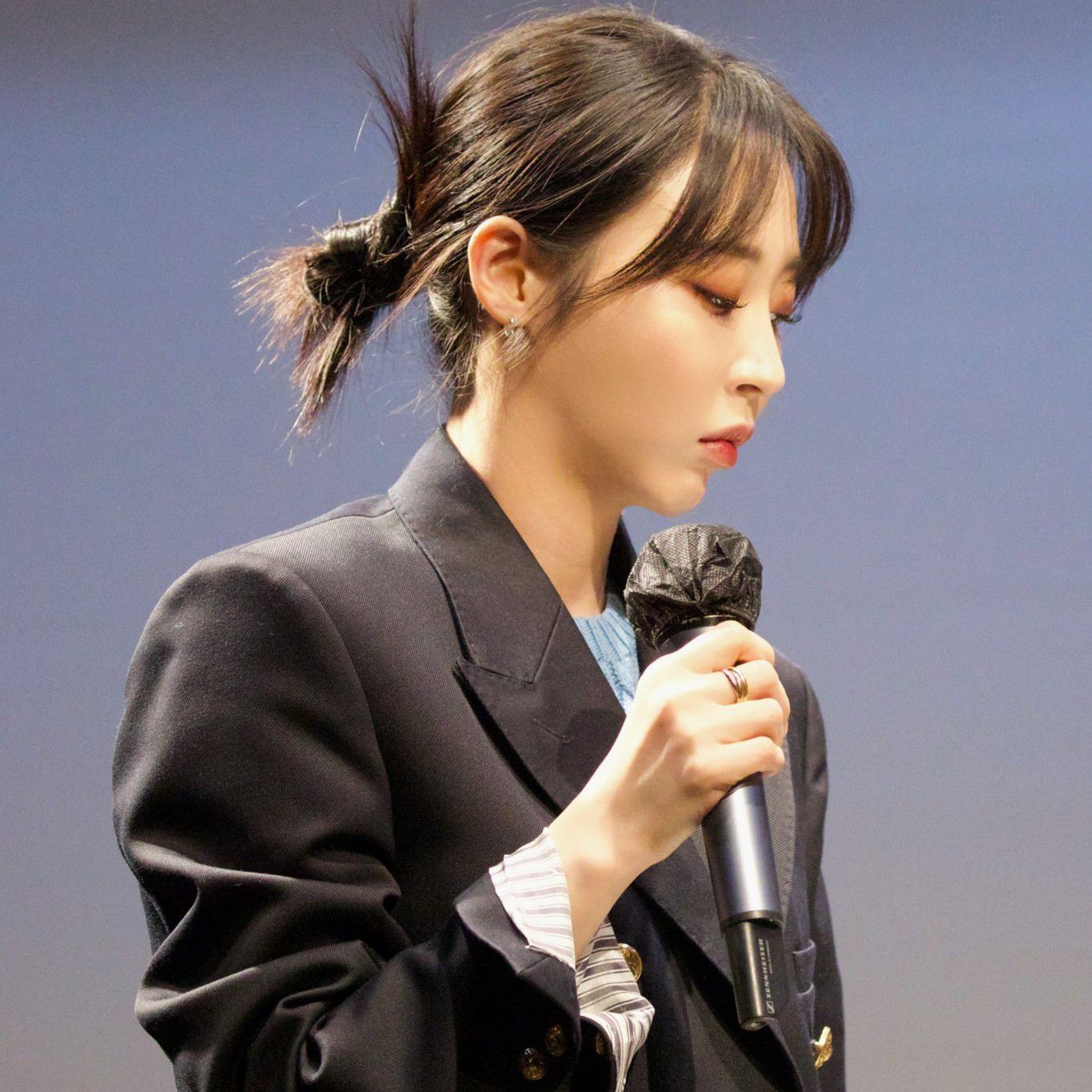 Behind-the-scenes cut of Moonbyul (MAMAMOO)