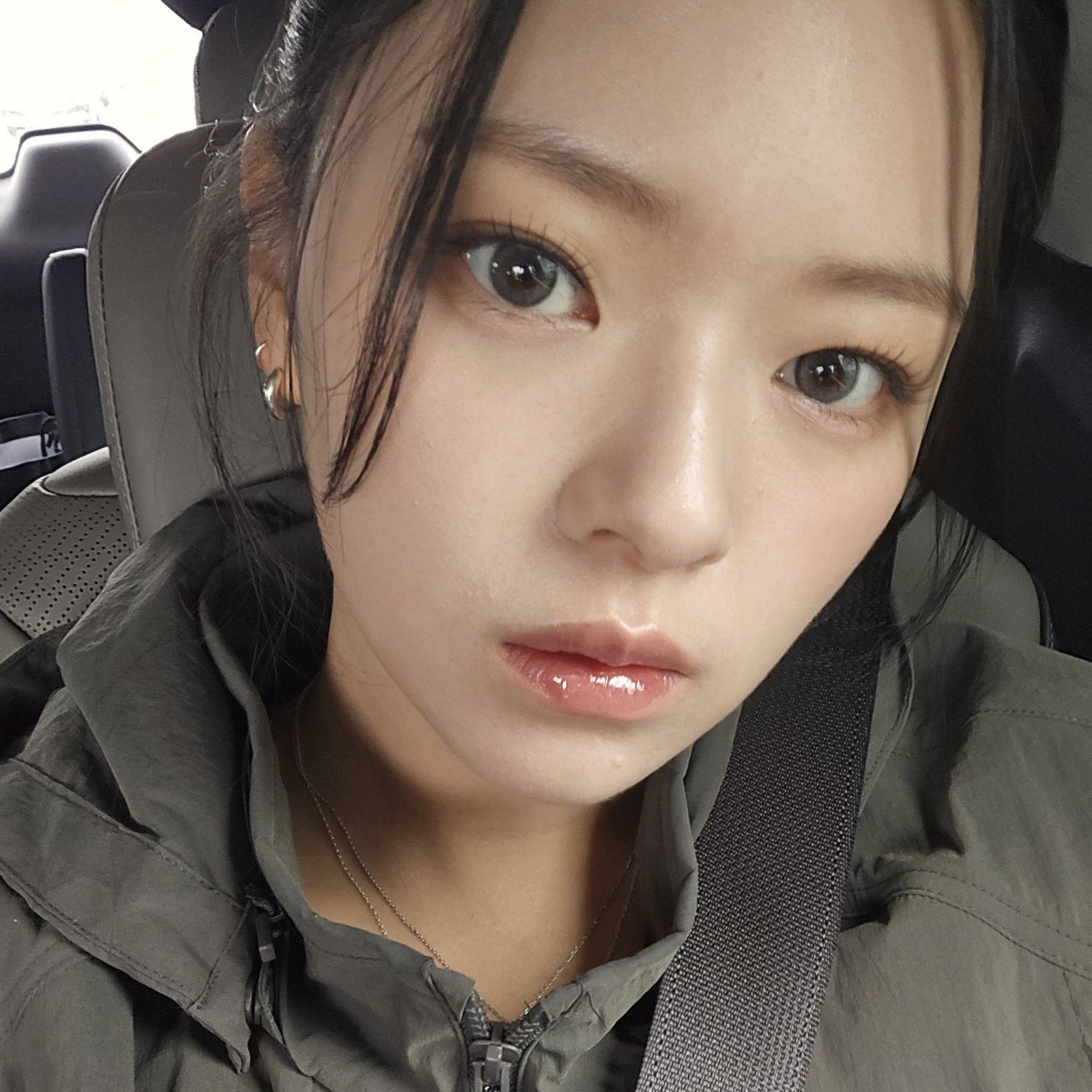 A moment captured by Jeongyeon (TWICE)'s fan