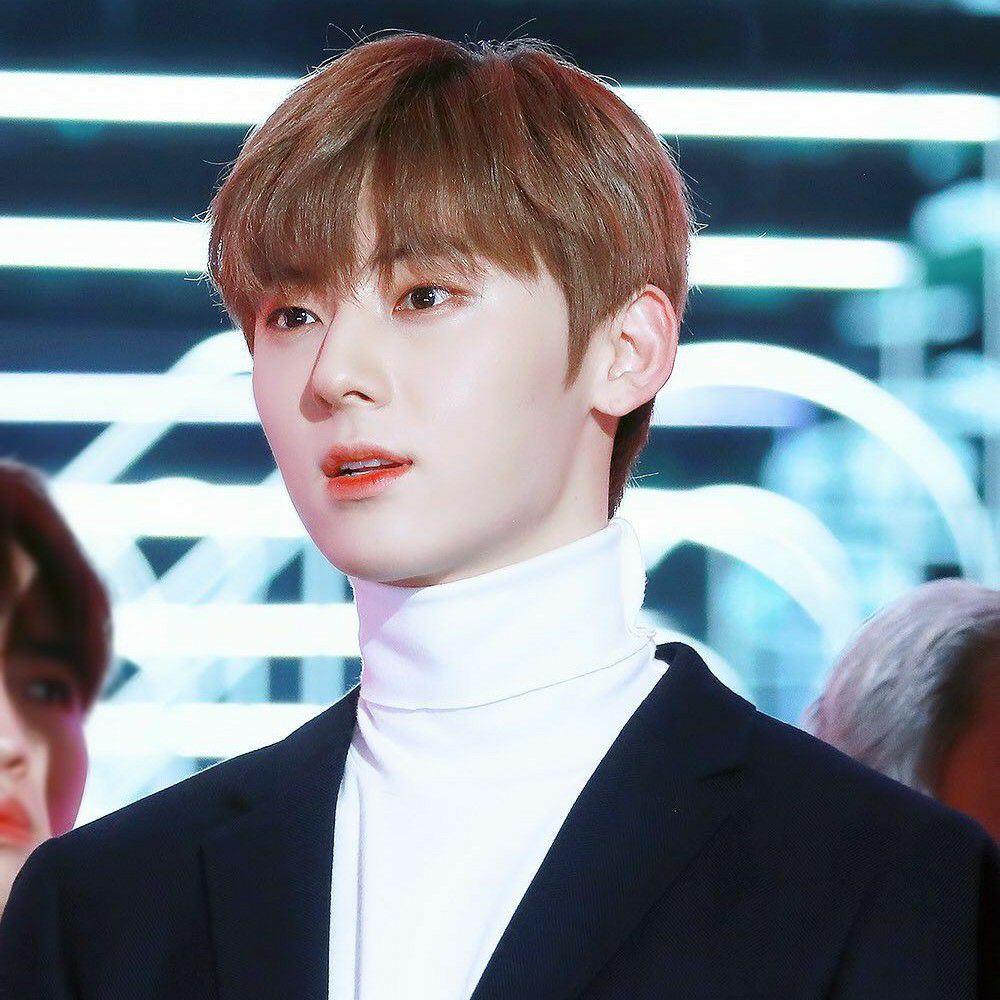 Latest photo of Hwang Minhyun