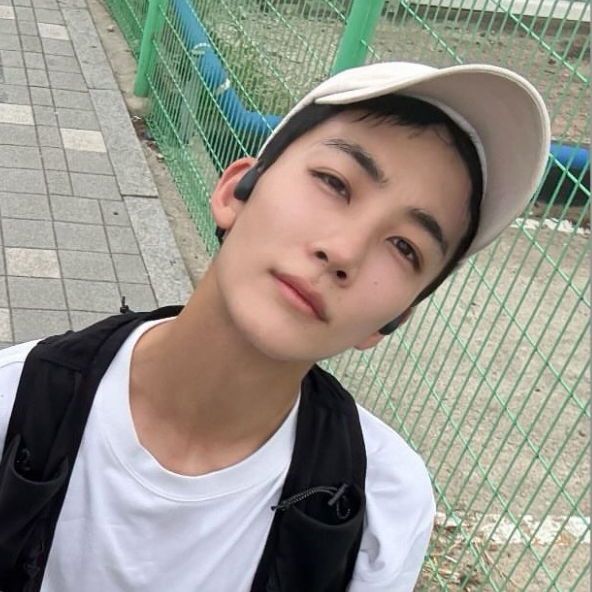 净汉 (SEVENTEEN)的最新活动照片