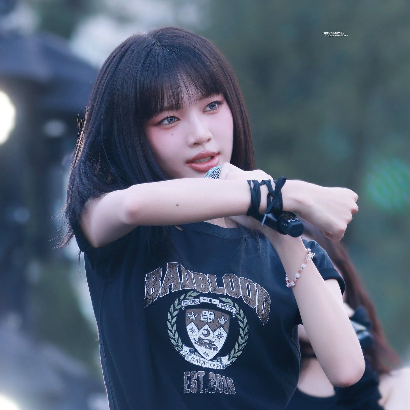 A moment captured by GENBLUE's fan