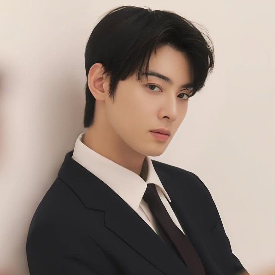 A moment captured by ASTRO's fan
