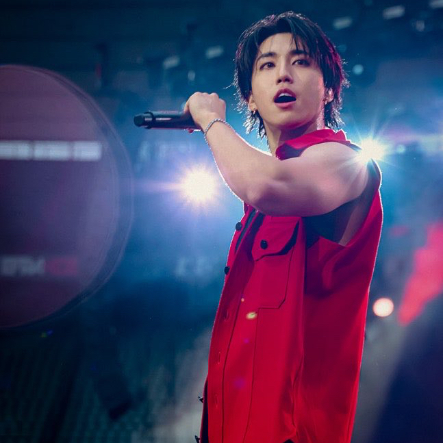 Behind-the-scenes cut of HAN (Stray Kids)