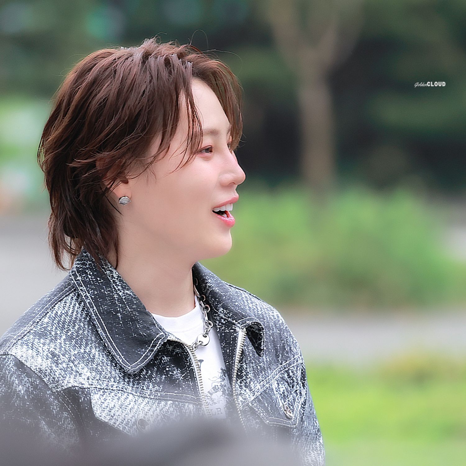 Recent activity shot of Ha Sungwoon