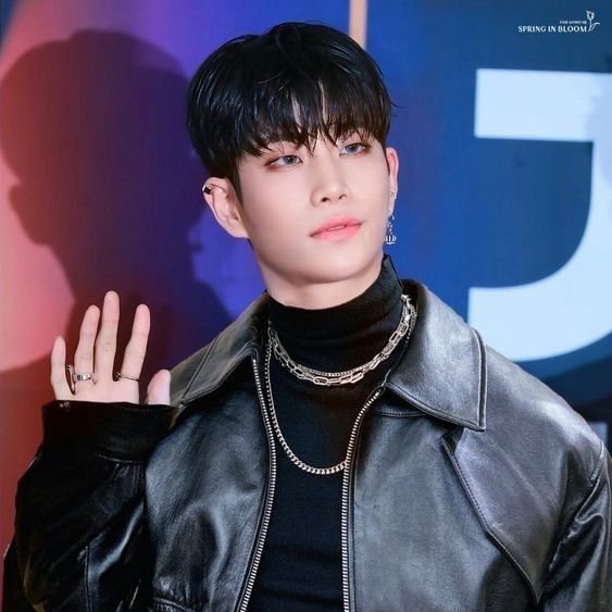 아스트로의 비하인드 컷