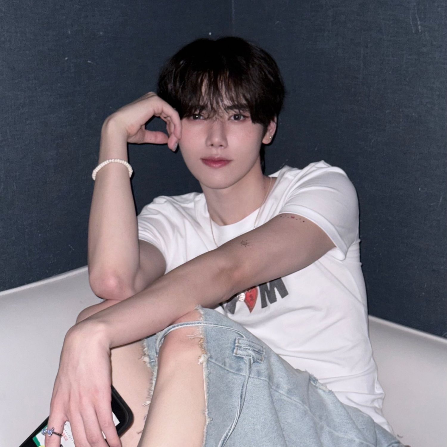 Recent activity shot of Minhee (CRAVITY)