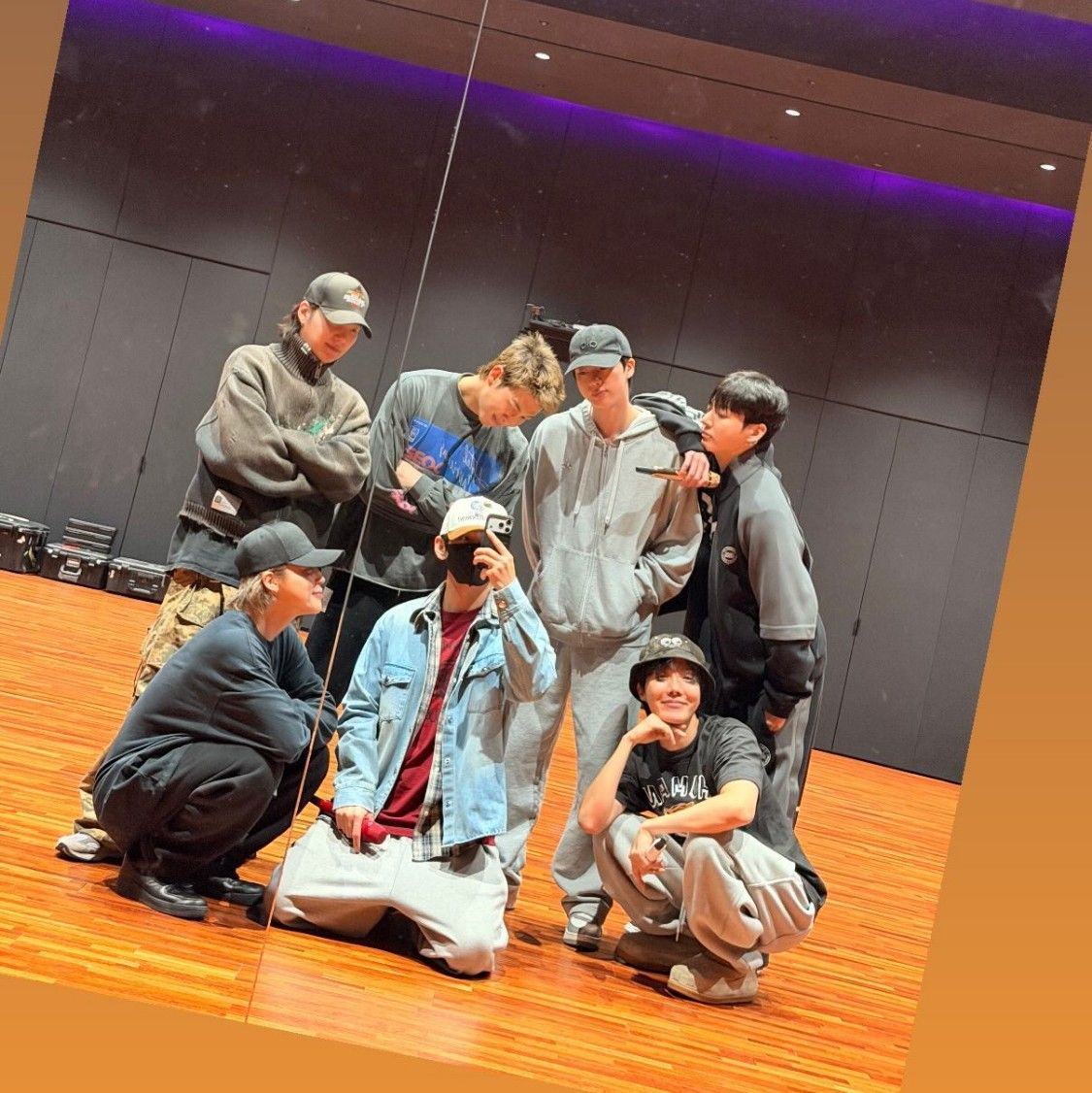 Behind-the-scenes cut of BTS