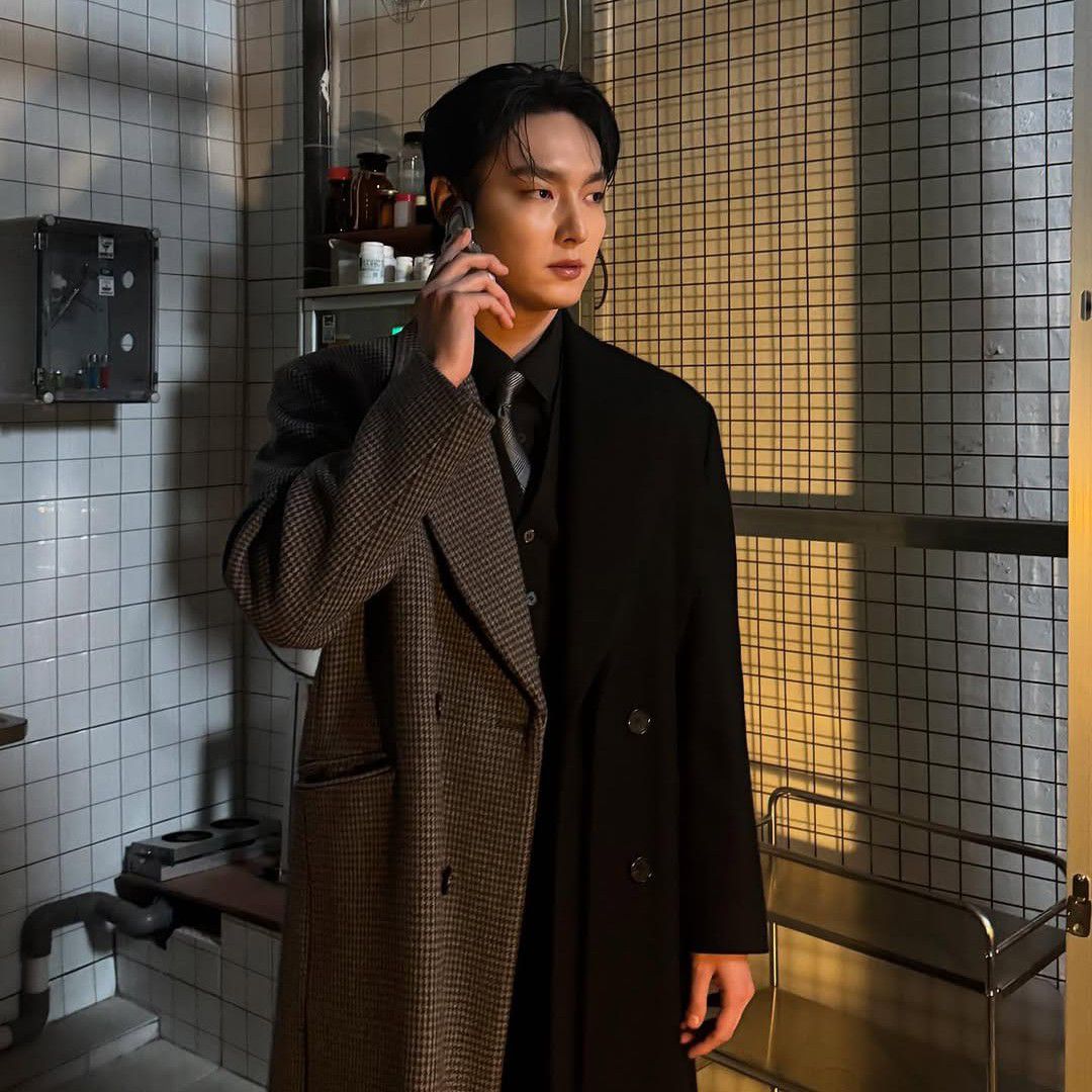 Latest photo of Zuho (SF9)
