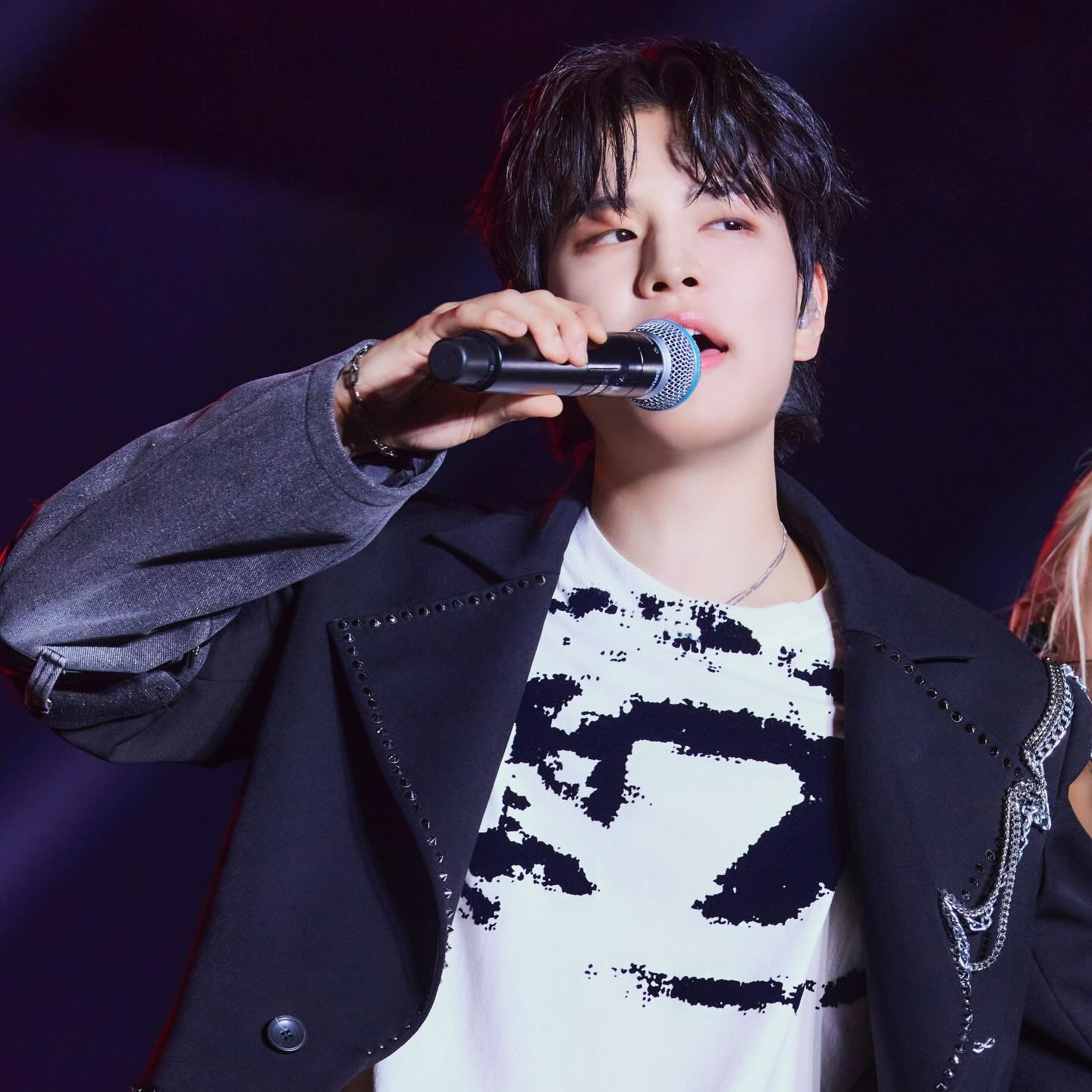 Behind-the-scenes cut of Stray Kids