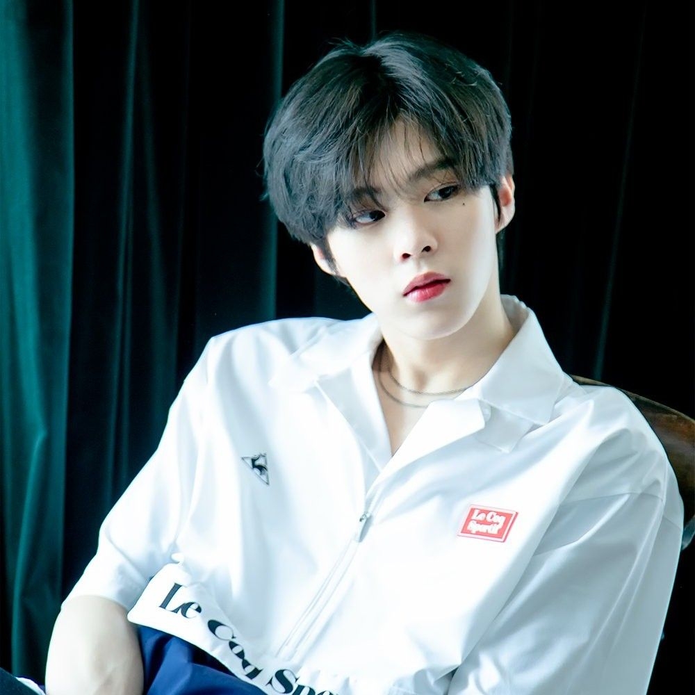 Recent activity shot of Kim Wooseok