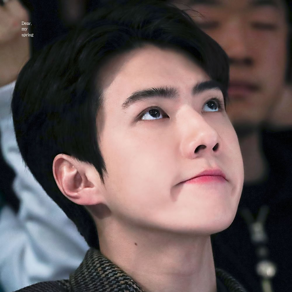 세훈 (EXO)의 비하인드 컷