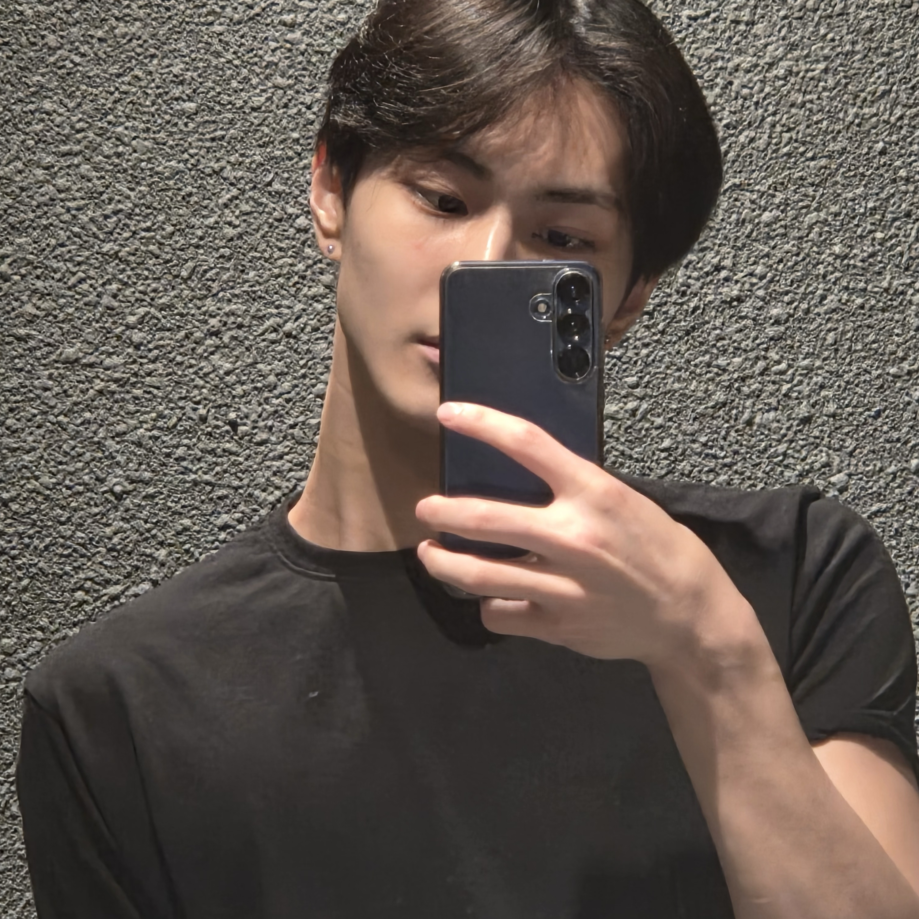 Latest photo of Jungwon (ENHYPEN)
