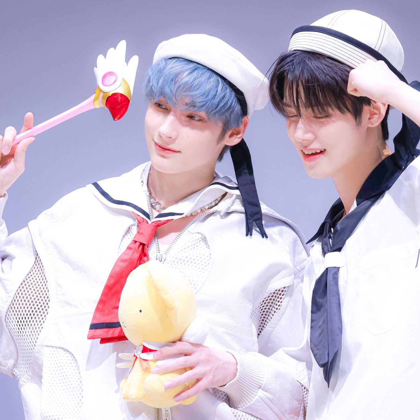 휴닝카이 (투모로우바이투게더)의 비하인드 컷