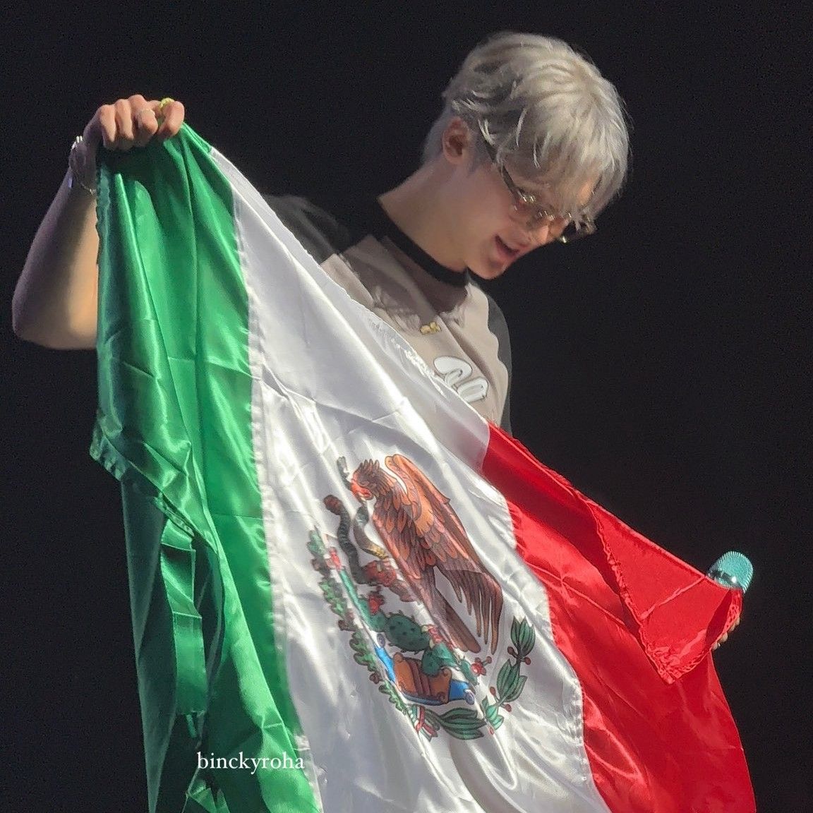 A moment captured by ASTRO's fan