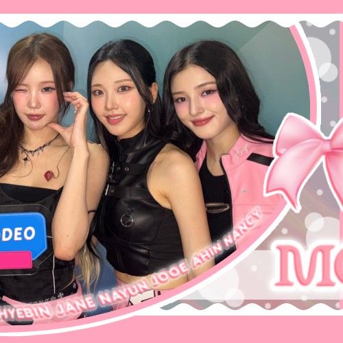 A moment captured by MOMOLAND's fan