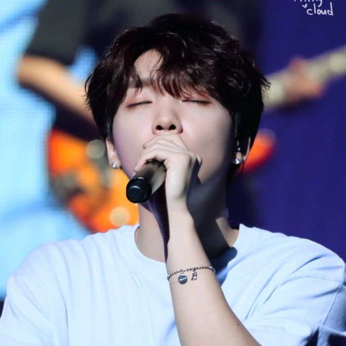 Latest photo of Jeong Sewoon