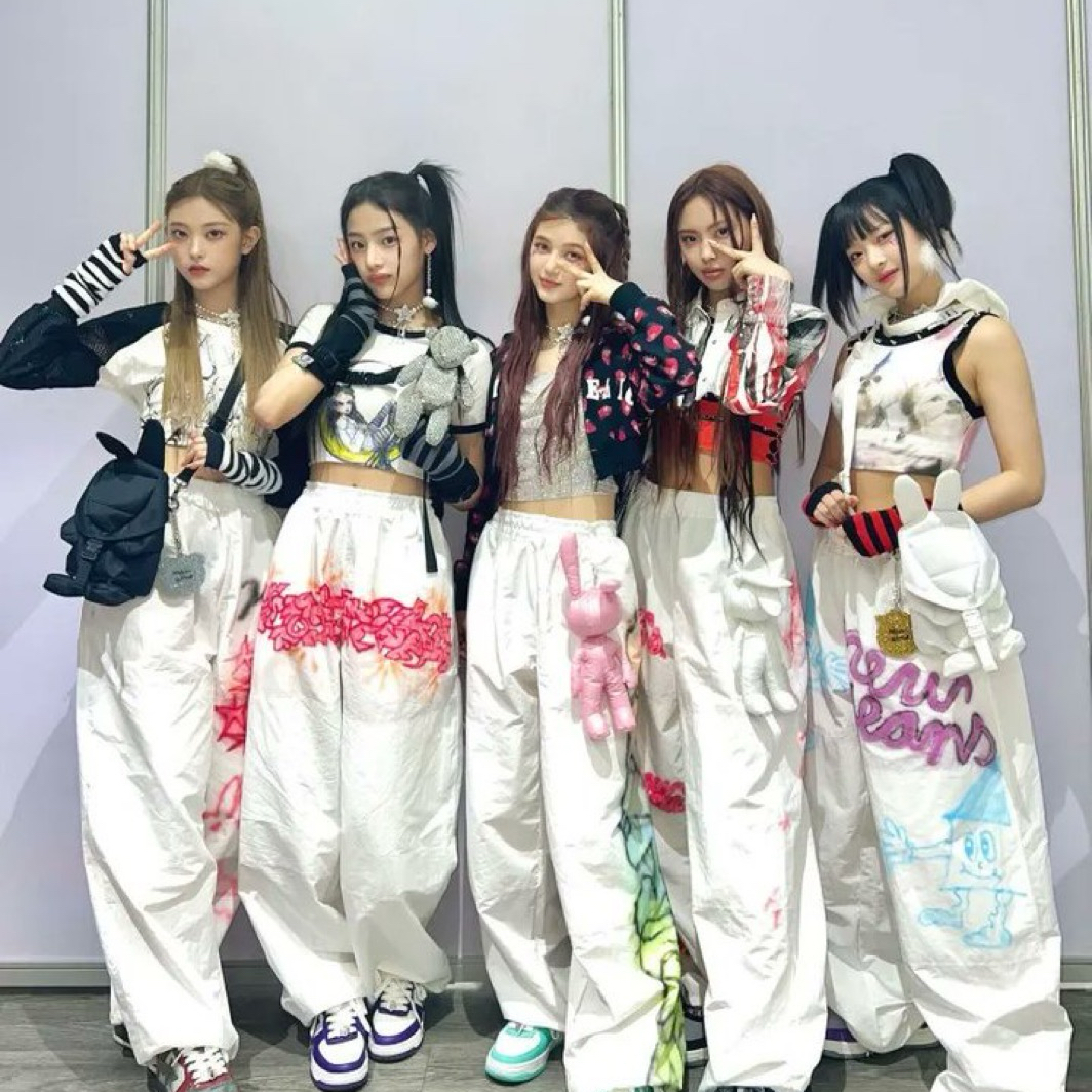 뉴진스의 최신 사진