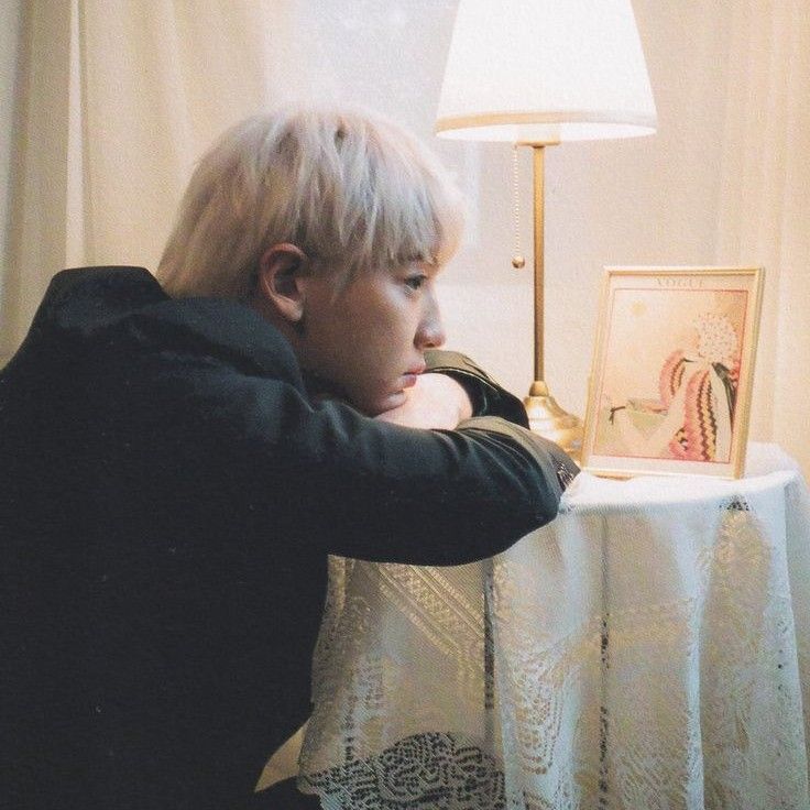 燦烈 (EXO)粉絲拍下的瞬間