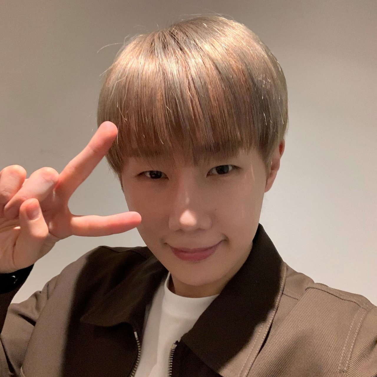 Recent activity shot of Sungkyu (INFINITE)