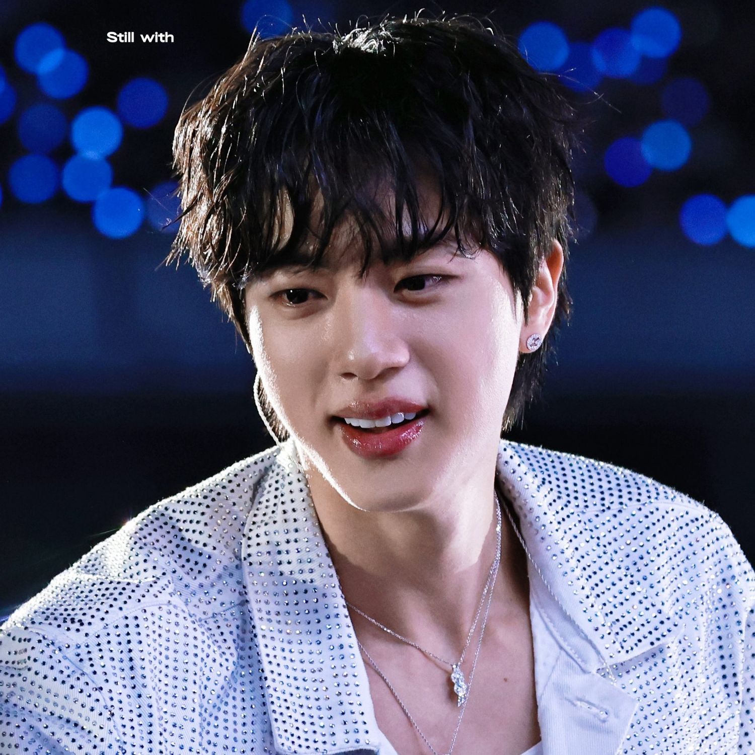 Foto aktivitas terbaru Jin (BTS)