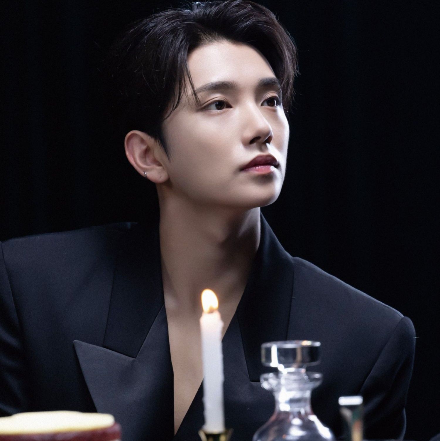 Latest photo of Joshua (SEVENTEEN)